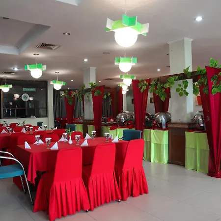 Oyo 742 Mona Plaza Hotel-2